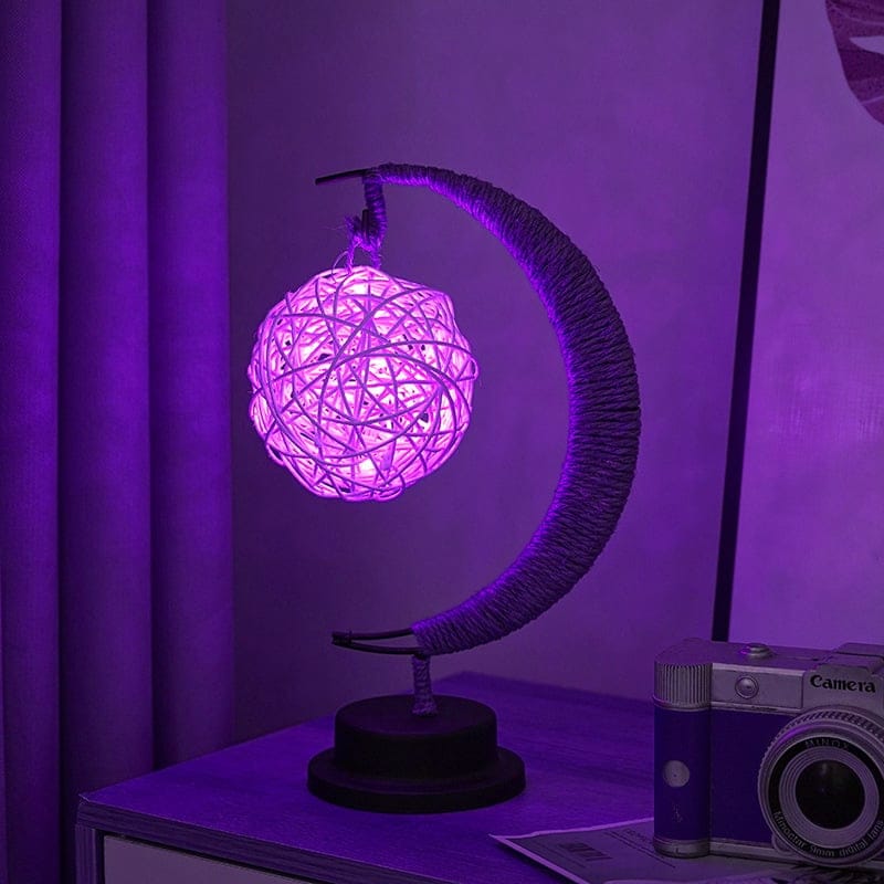 LAST DAY 48% OFFEnchanted Lunar Lamp That Gives That Lovely Soft